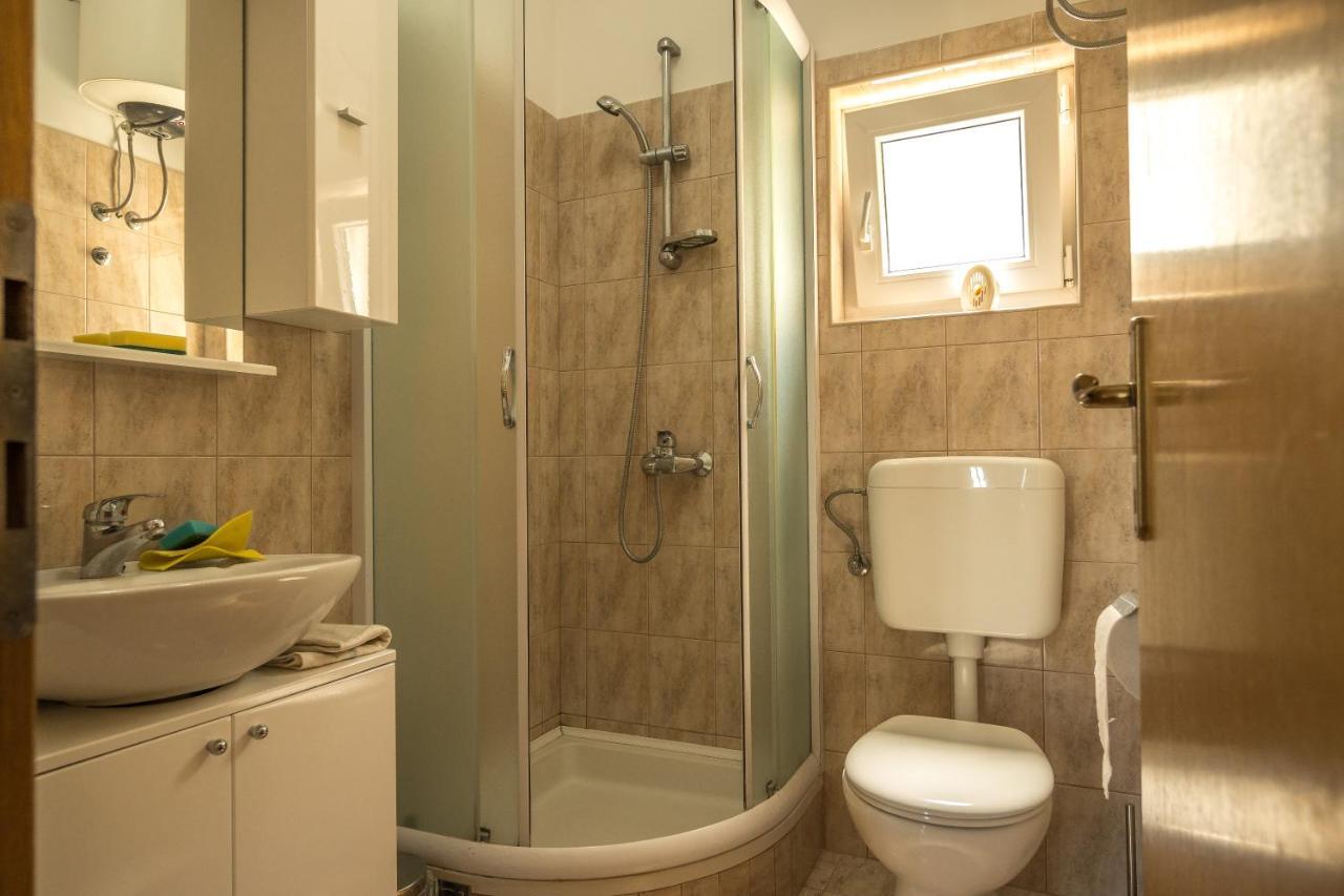 Apartmani Medar Блаце Екстериор снимка
